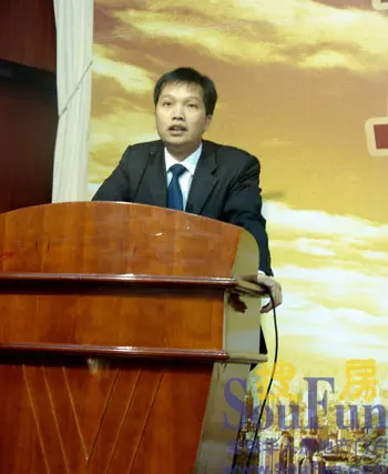 西安万达商业广场有限公司副总经理崔金兆先生致辞