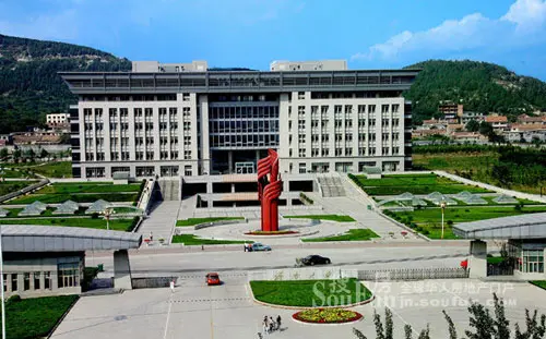 济南大学