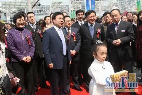 位居奥帆商圈黄金旺地 百丽广场4月16日盛大开业