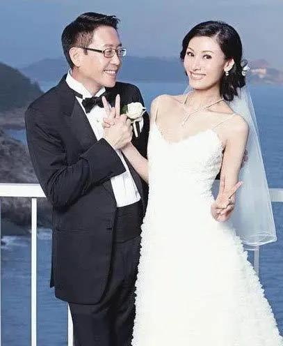 香港十大豪宅 李嘉诚儿子的别墅排第二(组图)