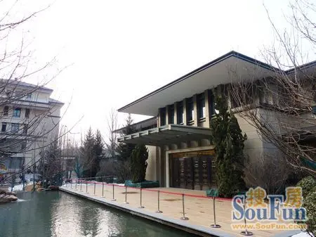 号院龙首点睛之处即是西山壹宝地,加上红色绝佳龙首,堪称京密引水渠室内建别墅游泳池图片
