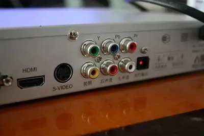 数字电视机顶盒 接口_数字电视机顶盒的接口_机顶盒没有hdmi接口