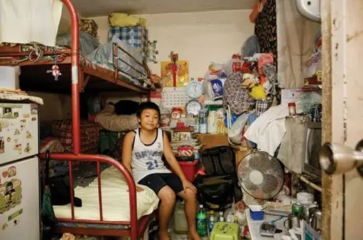 繁华死角香港穷人家
