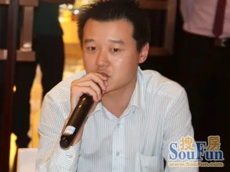 世茂置业营销部经理张泉