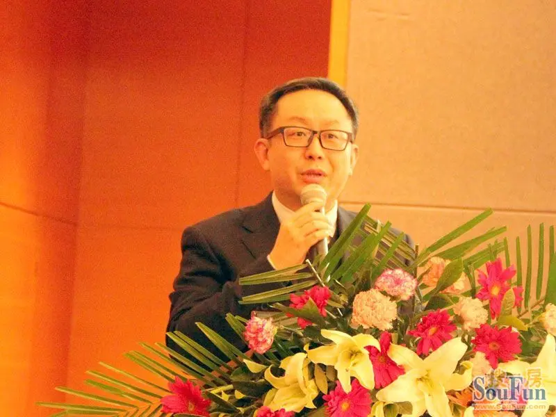 嘉和房地产开发有限公司副总经理侯永强发言