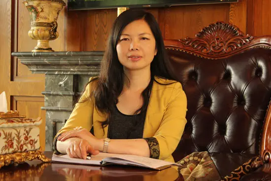 刘梅任时世喧哗我仍愿用心筑家