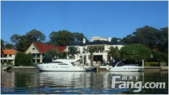 巴顿别墅的日内瓦湖