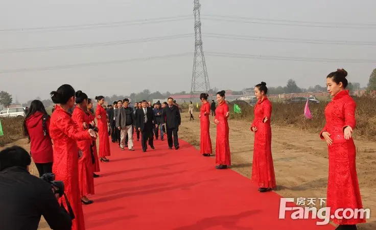 园奠基仪式"在中国无极国际建材装饰城工厂区现场隆重开幕!