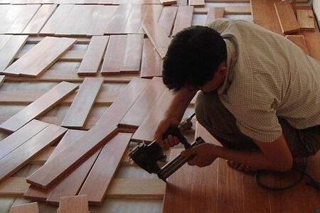 木地板施工工艺流程是什么？木地板施工的要领都包括哪些？