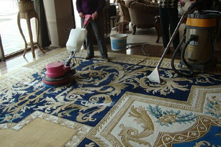 地毯清洗机多少钱一台？地毯清洗机哪一个品牌值得购买？