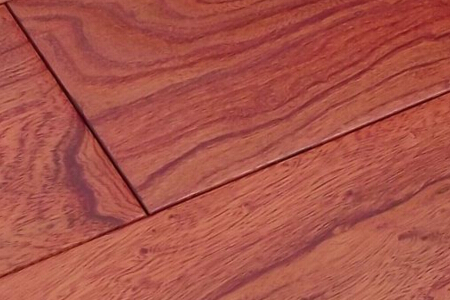 实木地板哪种材料好？实木地板都有哪些材质？