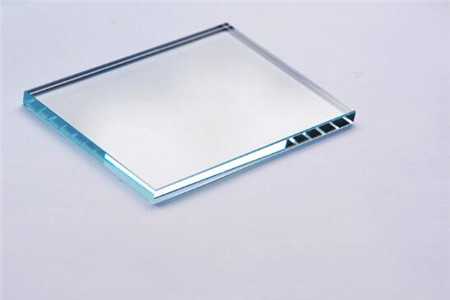 超白钢化玻璃多少钱一平方？超白钢化玻璃的优点是什么？