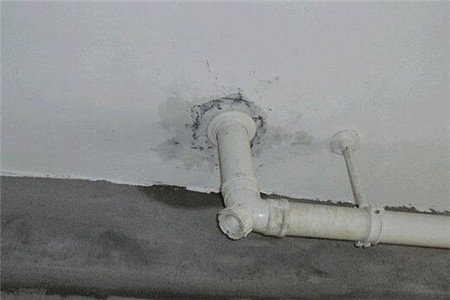 厕所漏水怎么修补？厕所漏水是什么原因所致？