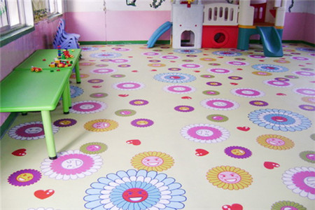 幼儿园塑料地板价格？幼儿园用塑料地板有什么好处？