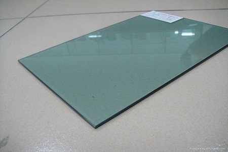 怎么判断钢化玻璃和普通玻璃？钢化玻璃和普通玻璃保养方法？