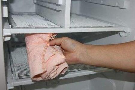 冰箱怎么快速除霜？冰箱有霜的原因有什么？