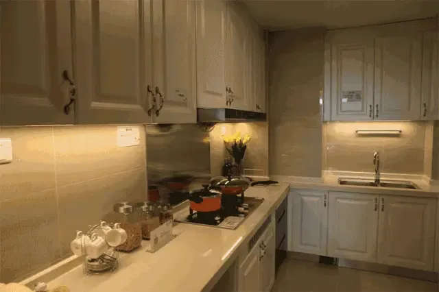 厨房 640_426 gif 动态图 动图