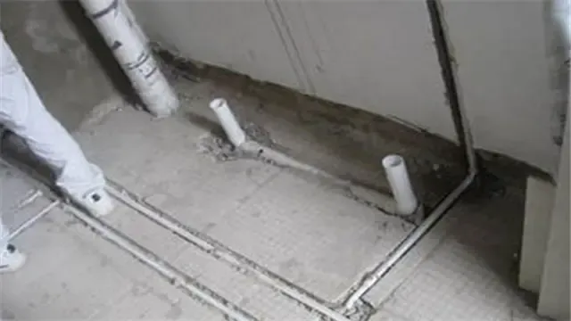 水路安装你家怎么走的，水路安装走顶好处多！