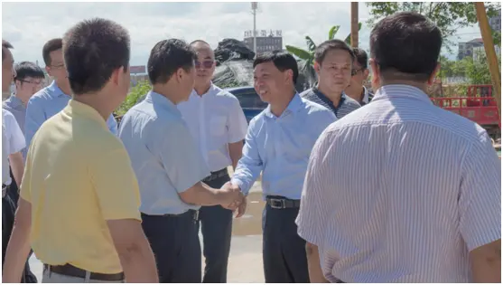 桂林市委常委,常务副市长张晓武莅临桂林吾悦广场视察