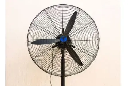 电器使用久了可能多多少少会出现一些问题,电风扇也是一样的,最近