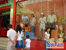 西关十字地铁口 三室两厅 电梯房 大落地窗