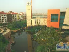 中间楼层 房屋精装 房东诚心出售