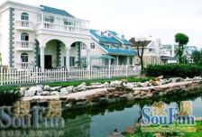 朝南花园400平,4开间,6套间5个是朝南的,保养挺好的