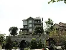 西郊庄园独栋别墅,单层面积200+.户型方正花园500+