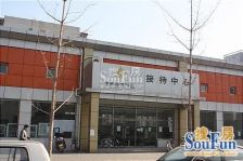 金顶阳光南北通透两居室 好楼层采光佳