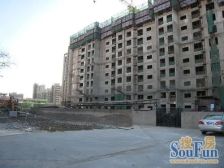 雍景四季精装南北高楼层三居室地铁300米