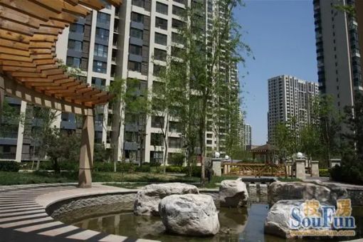 北京新天地1室1厅1卫南朝向3885.00元/月出租