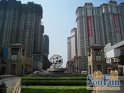 帝湖西王府3室2厅1卫南朝向2000.00元/月出租