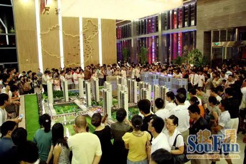 ÌÆÉ½Íò´ï¹ã³¡1ÊÒ1Ìü1ÎÀÎ÷³¯Ïò1200.00Ôª/Ô³ö×â