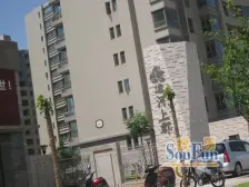 地铁口、临河观景房、楼层好,视野宽阔,采光充足