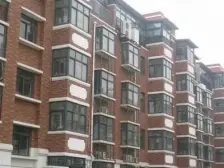 别墅带前后院儿 业主出国 诚意出售