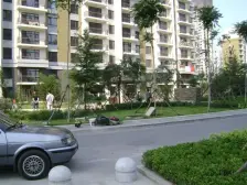 生辉复式 装修很好 近轻轨 南向的 中间楼层