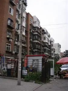 福东里1室1厅1卫东朝向1250.00元/月出租