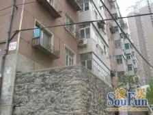 三室大户型,近高新, 近车站 无坡