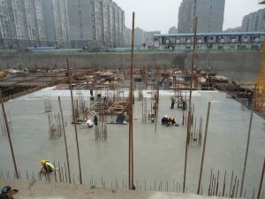 龙泽路高新区龙王庙地带两室电梯出售
