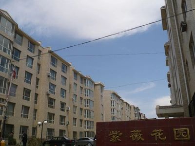 紫薇花园1室1卫南朝向1200.00元/月出租