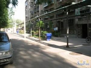 庐山里1室1厅南