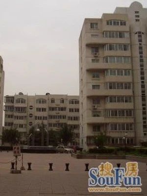 金厦里1室1厅1卫南朝向2000.00元/月出租