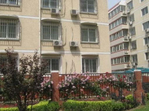 圆明园西路2号院3室1厅1卫南朝向8200.00元/月出租