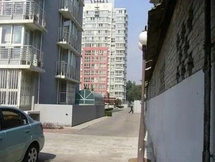 金顶街五区2室1厅1卫东南朝向6000.00元/月出租