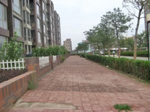 新城区 永盛成 呼和佳地 工大旁