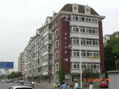 河东区市政楼1室1厅1卫南朝向1200.00元/月出租