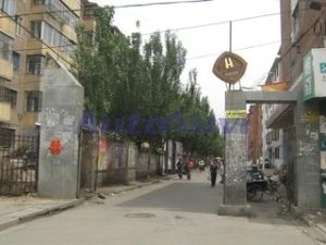 电台小区 3室1厅 南 北