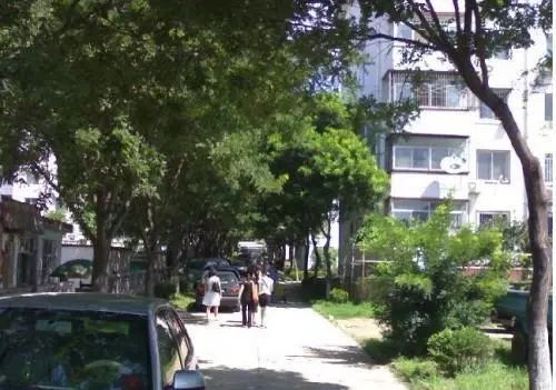 京溪小区3室1厅1卫南北朝向850.00元/月出租