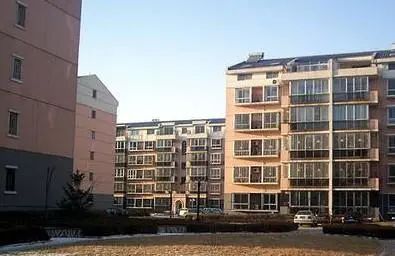 龙泽苑东区1室1厅1卫东朝向4450.00元/月出租