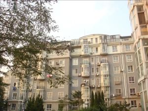 此房南北通厅,采光好,实用面积大,价格合理,